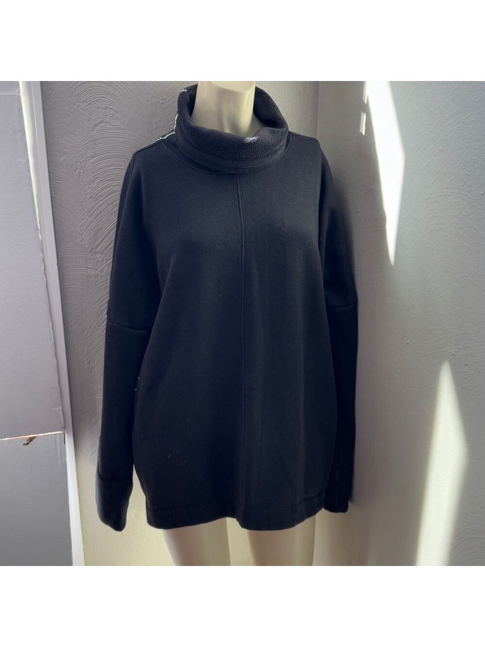 Athleta fleece cow neck sweater size med